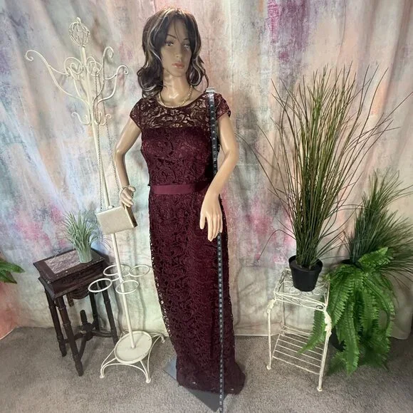 📌Adrianna Papell Rich Illusion Lace Formal - Evening -Mother Bride/ Groom Gown - Picture 6 of 16